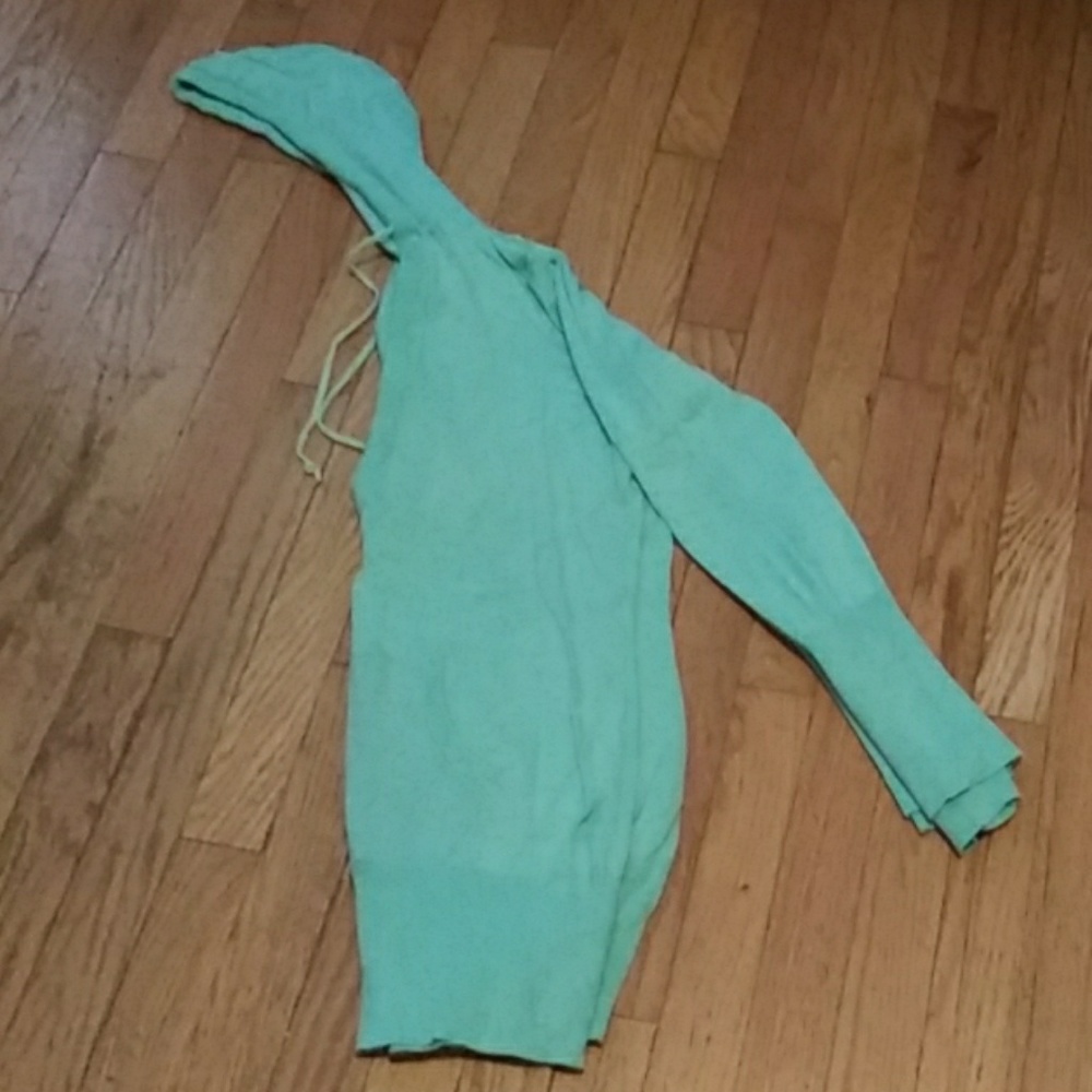 Sweater - Picture 2 of 5